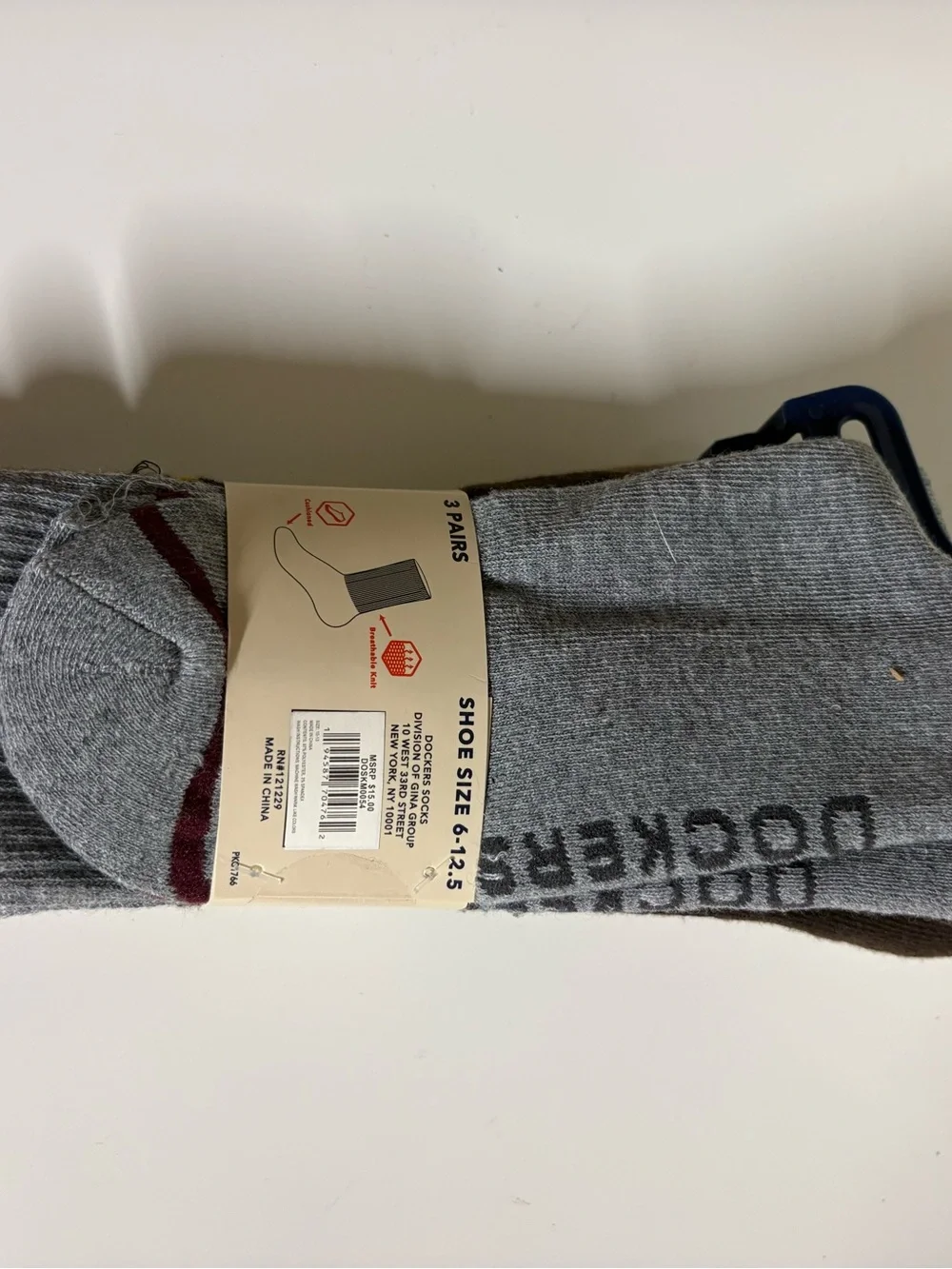 Dockers Men's Cushion Crew Socks 3 Pairs Shoe Size 6-12.5